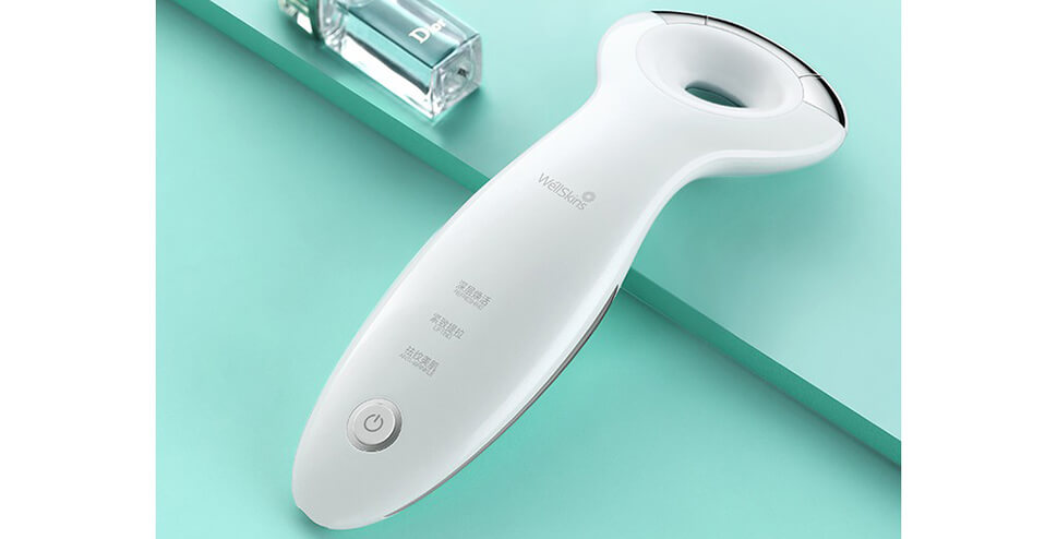 Аппарат для омоложения лица от Сяоми.jpg