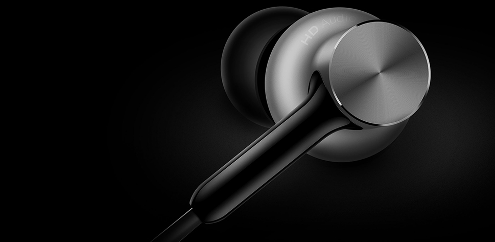 черный и металлический цвета